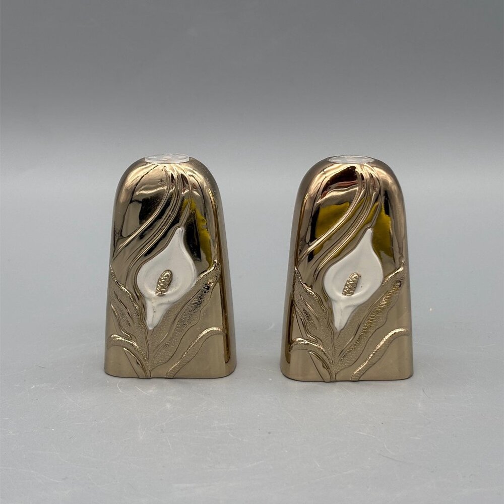 Vintage MCM Metal Calla Lily Salt and Pepper Shakers 3 Inch Set
